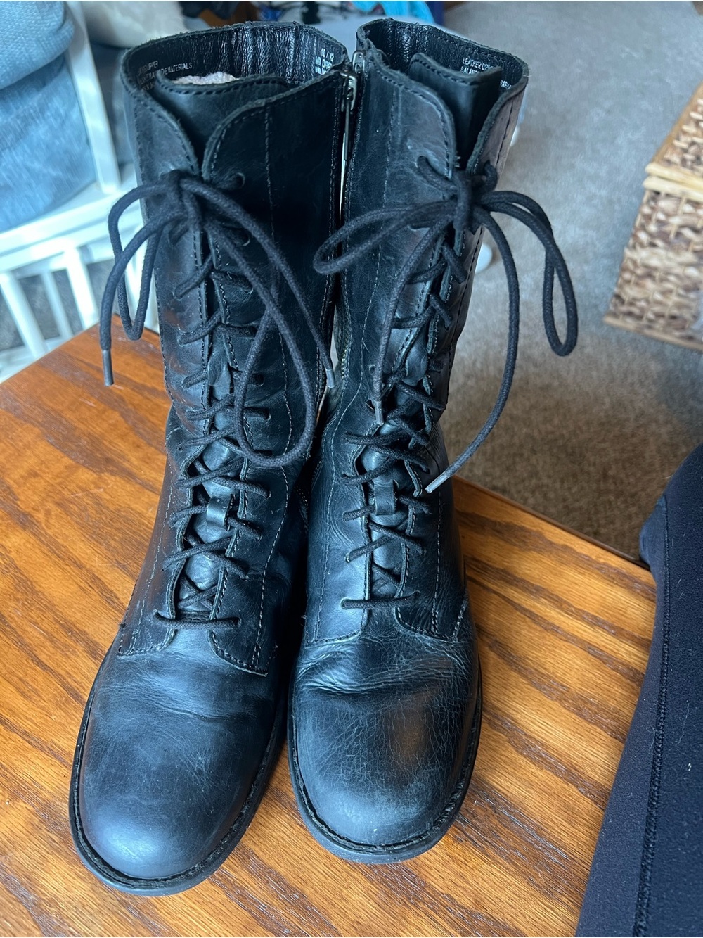 Black Leather Lace-Up ladies Boots